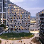 Urban Core - Cozy & Apartment