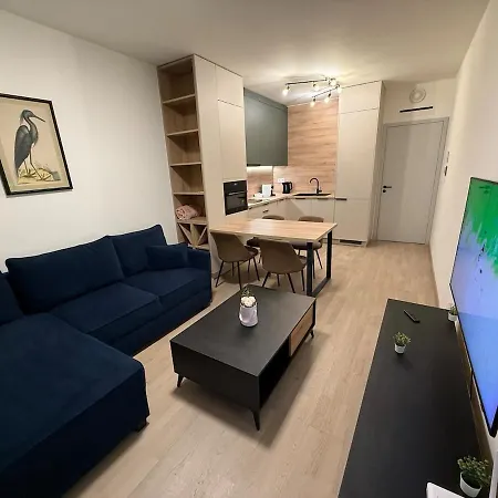 Urban Core - Cozy & Bratislava