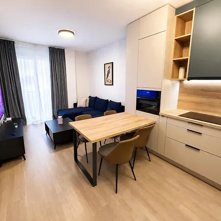 Urban Core - Cozy & Apartment *